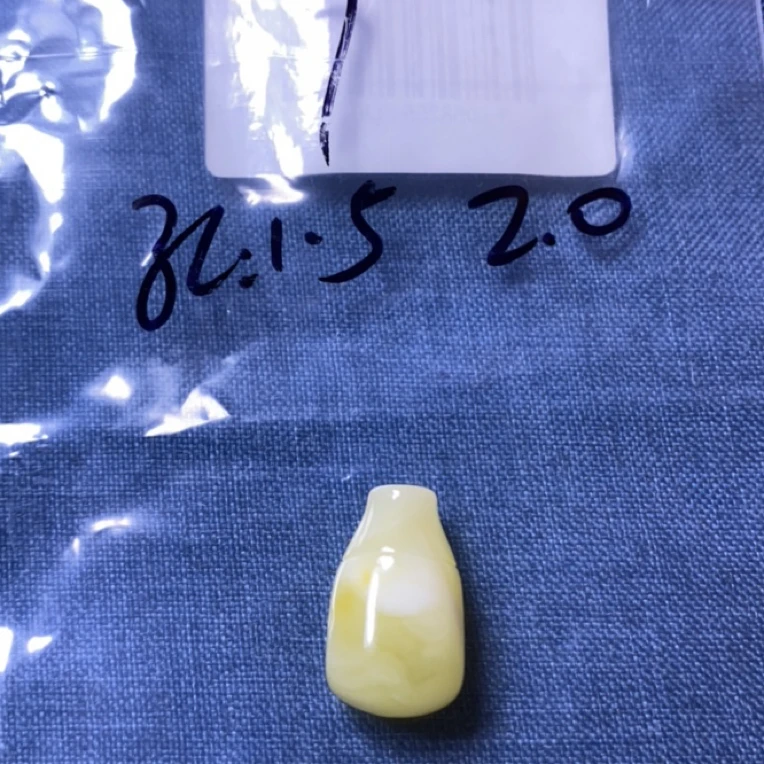 天然蜜蜡白花三通