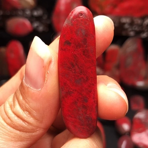 昌化鸡血石昌化鸡血石挂件