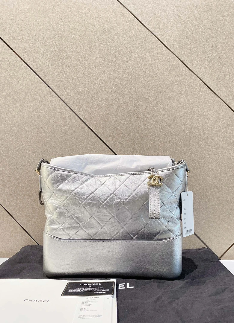 95新 Chanel/香奈儿 帝爵鹏哥直播专享/太空银中号流浪包