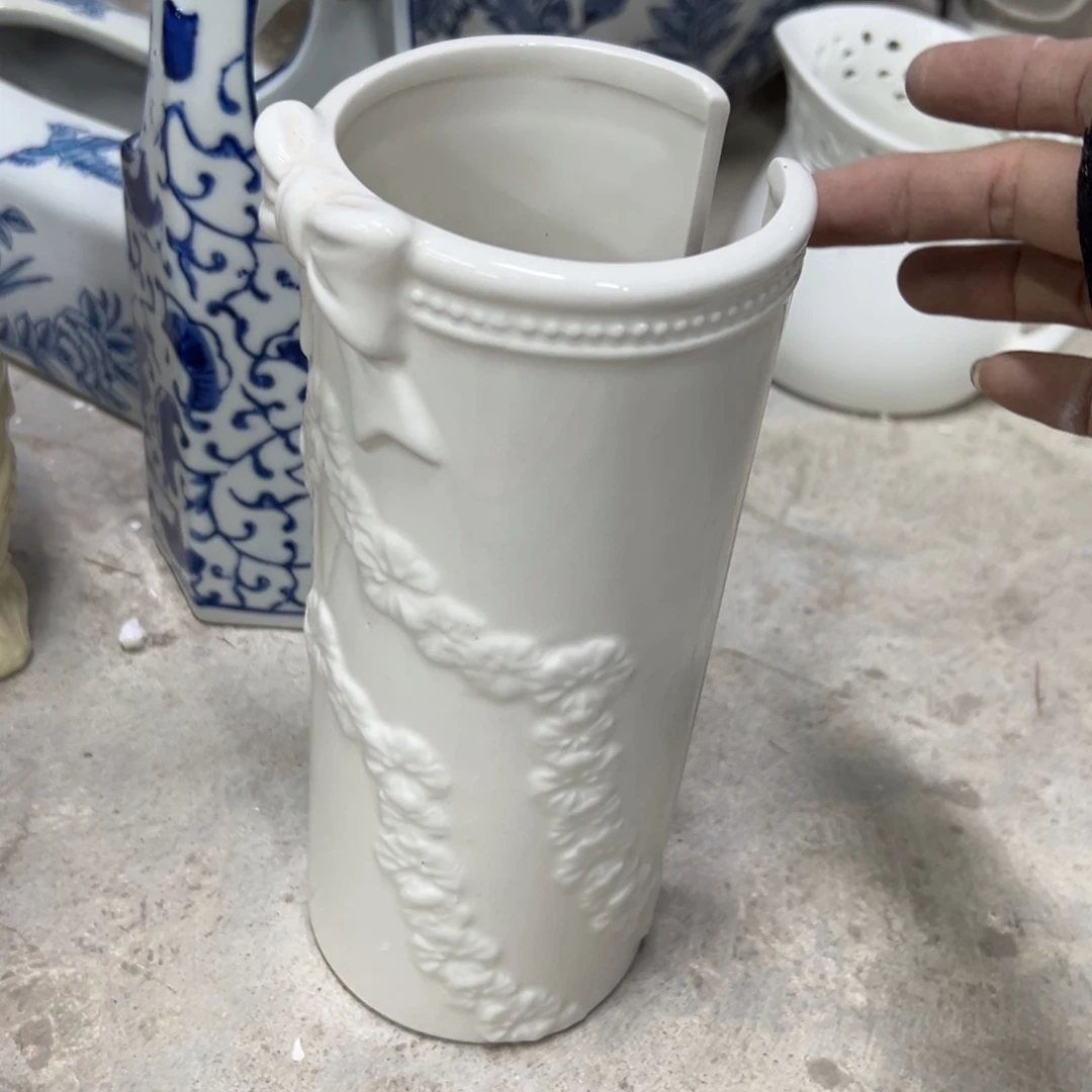 瓷片微瑕青花瓷器值得厚爱