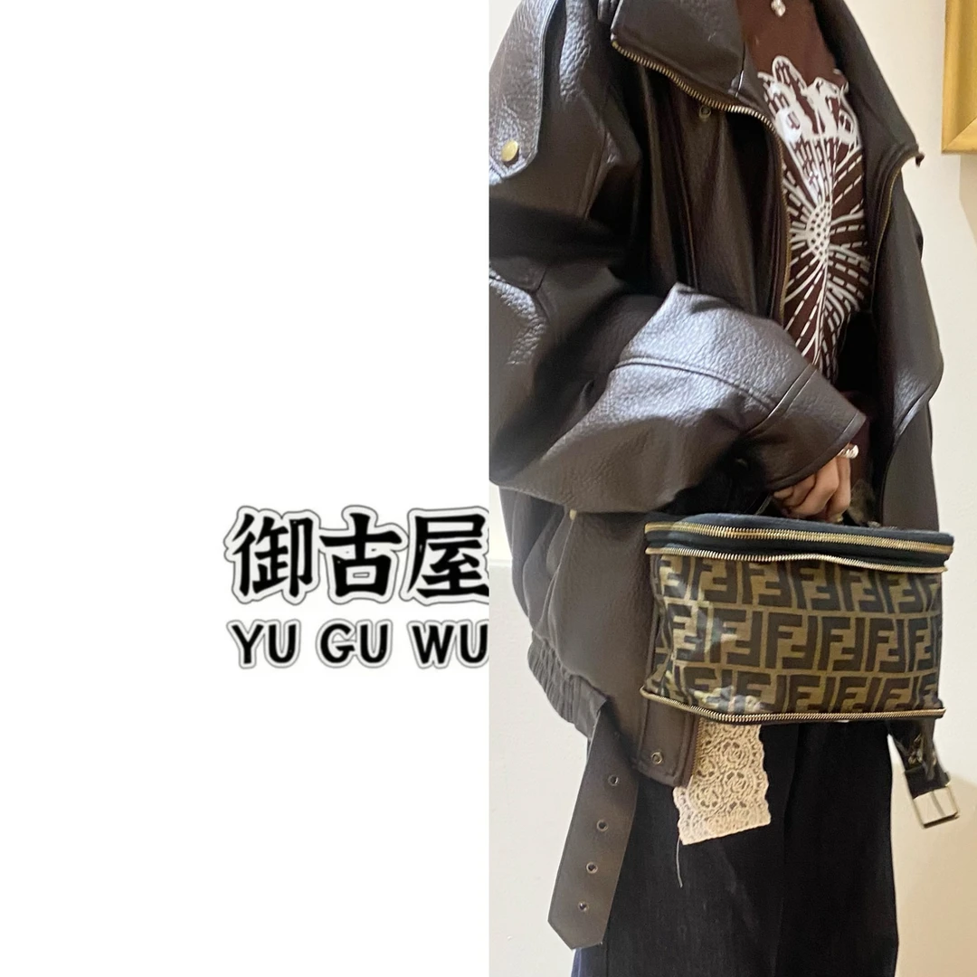 95新 FENDI/芬迪 杭御古屋/78981/老花 可折叠化妆包
