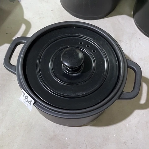 微瑕，明火，口径23，高度13有缺瓷，764，3.5L