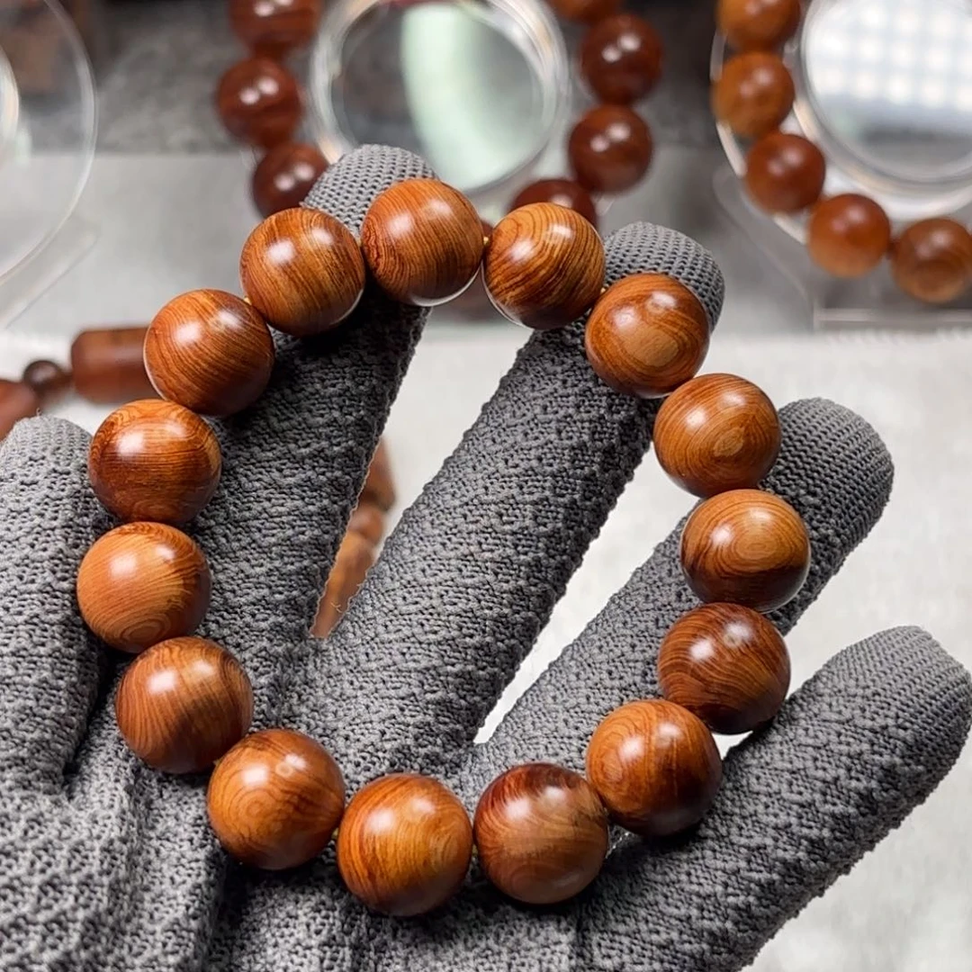 柏木（崖柏）太行崖柏15干黑骨乱纹，微微瑕