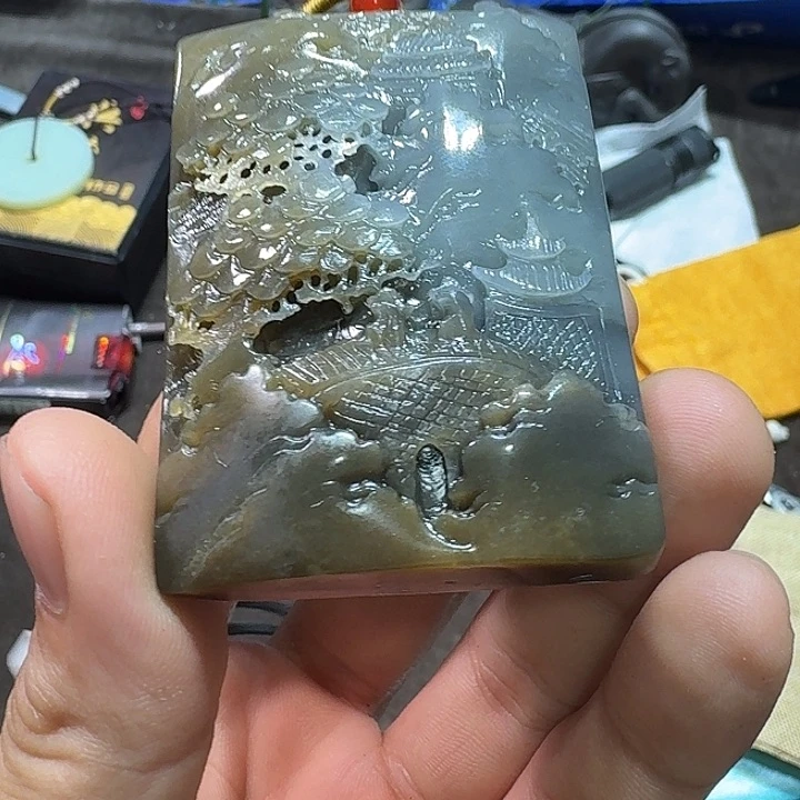 未镶嵌和田玉（糖玉）车挂