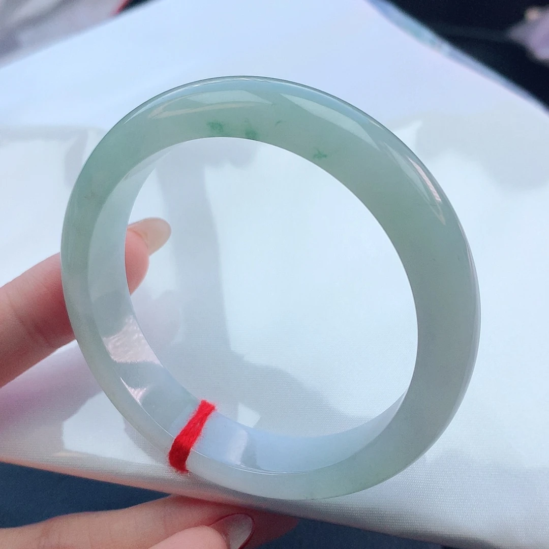 翡翠手镯未镶嵌55圈口700032