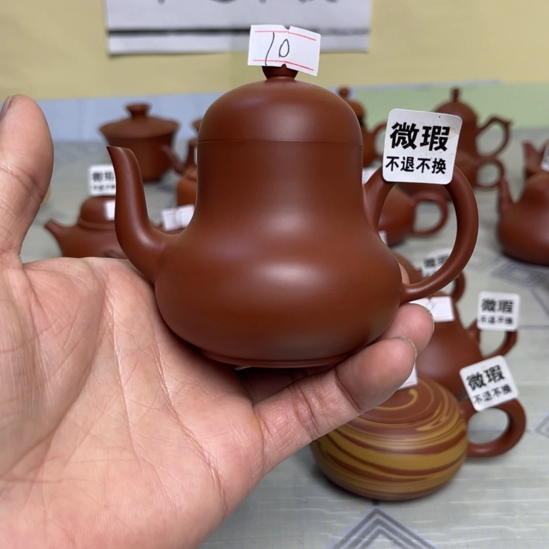 亿**属（微瑕不退不换）潮州手拉壶，（慎拍）