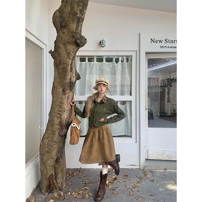 【七颗虾滑】2025新款秋冬中长款美拉德棕色麂皮绒a字女半身裙8579#