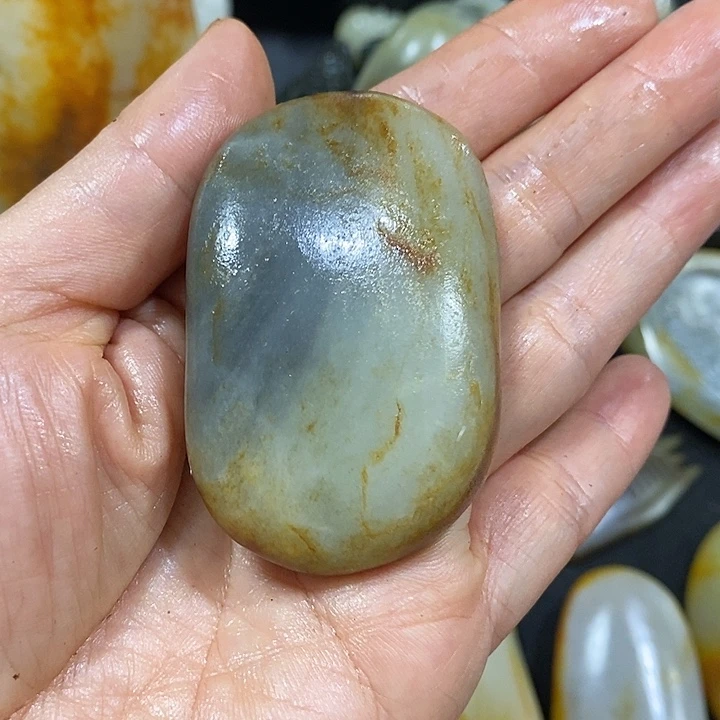 未镶嵌和田玉（糖玉）挂件