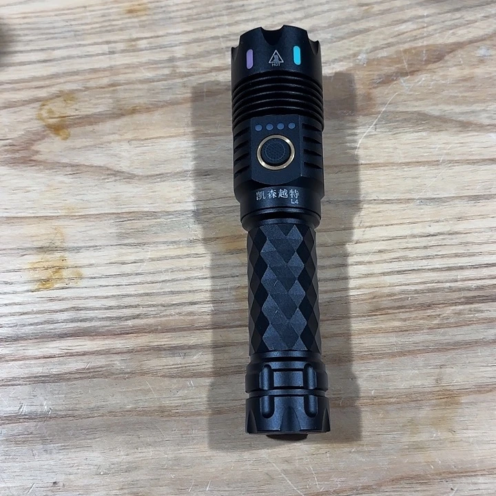 凯森越特L4万流手电