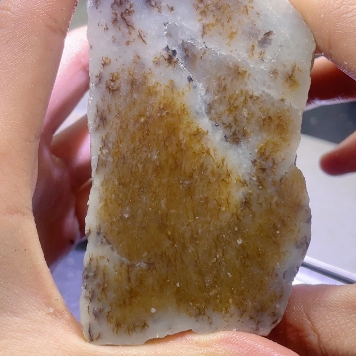 和田玉未镶嵌珠宝半成品