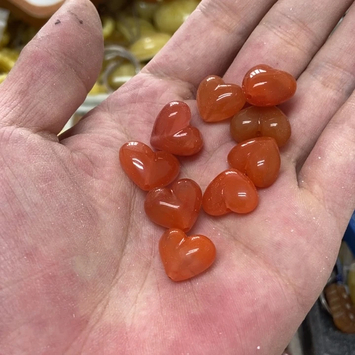 南红玛瑙吊坠未镶嵌多样性发货其一