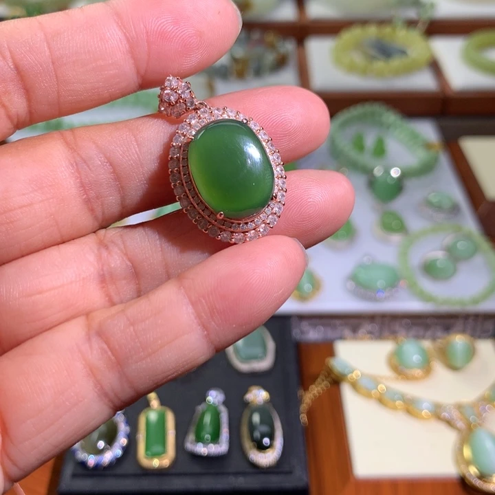 和田玉（碧玉）银S925镶嵌颈饰