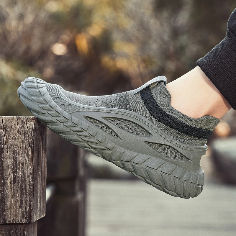 高帮鞋男韩版潮流百搭休闲运动鞋一脚蹬袜子潮鞋青年跑步男鞋