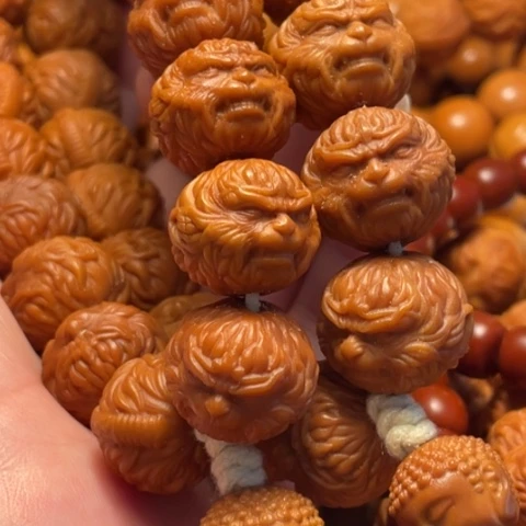 手串猴头核桃嘟****时舞台