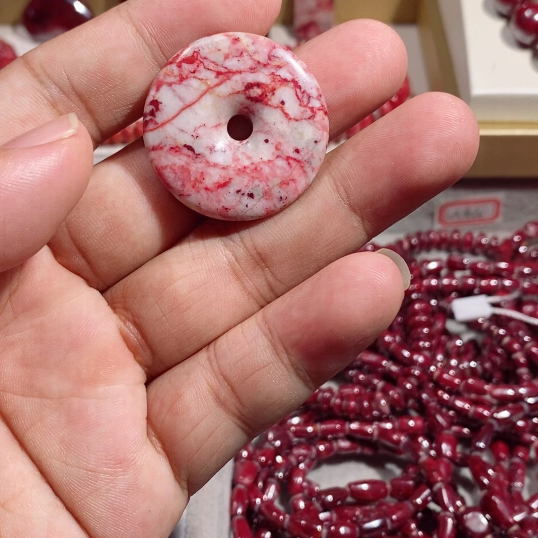 天然辰砂原石平安扣