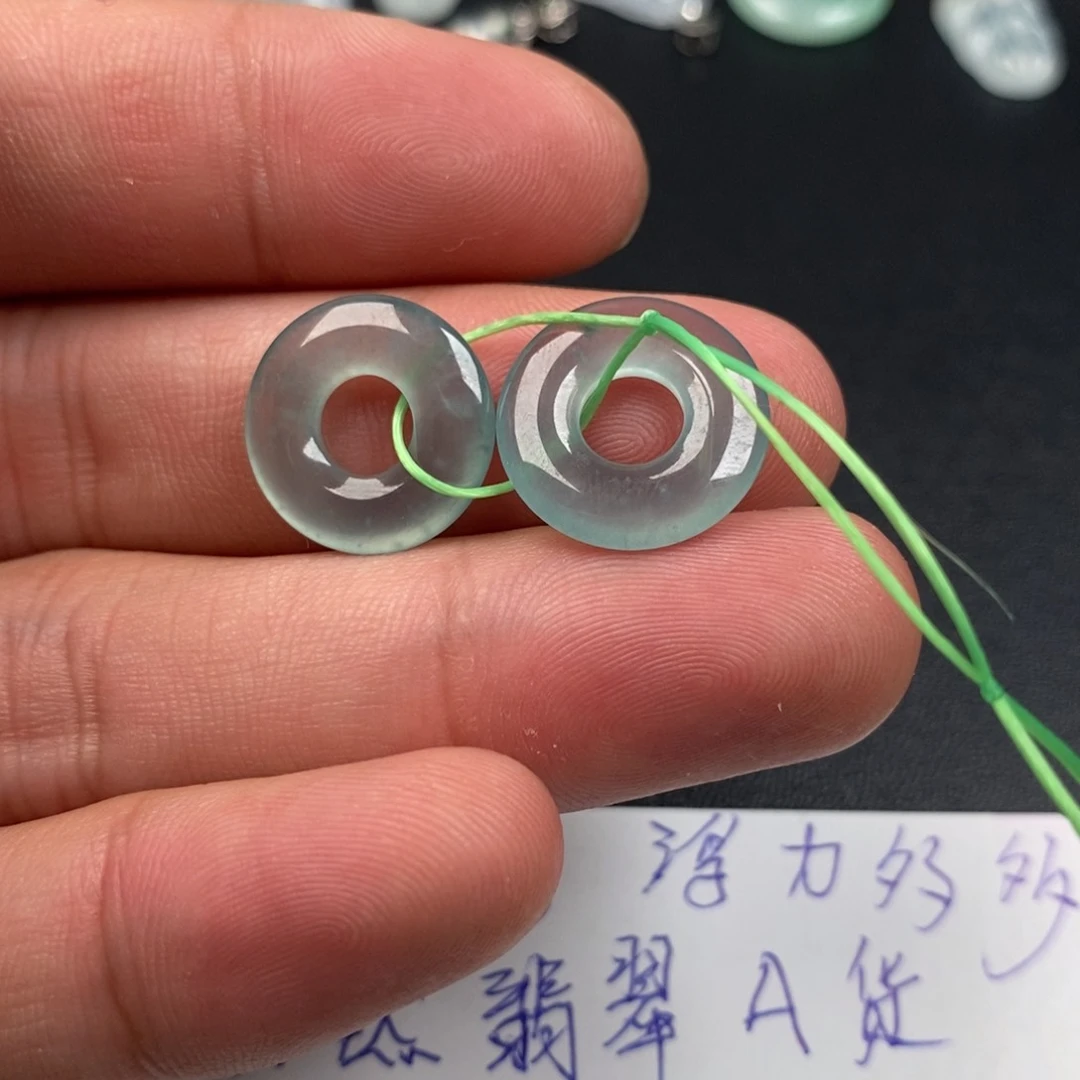 颈饰未镶嵌翡翠3