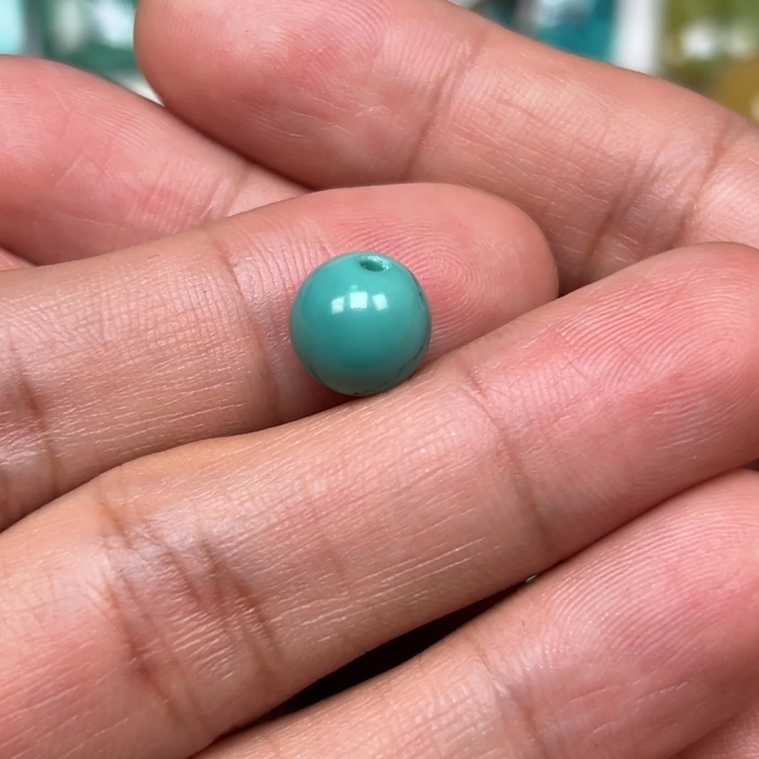 L***L绿松石未镶嵌珠宝奇石