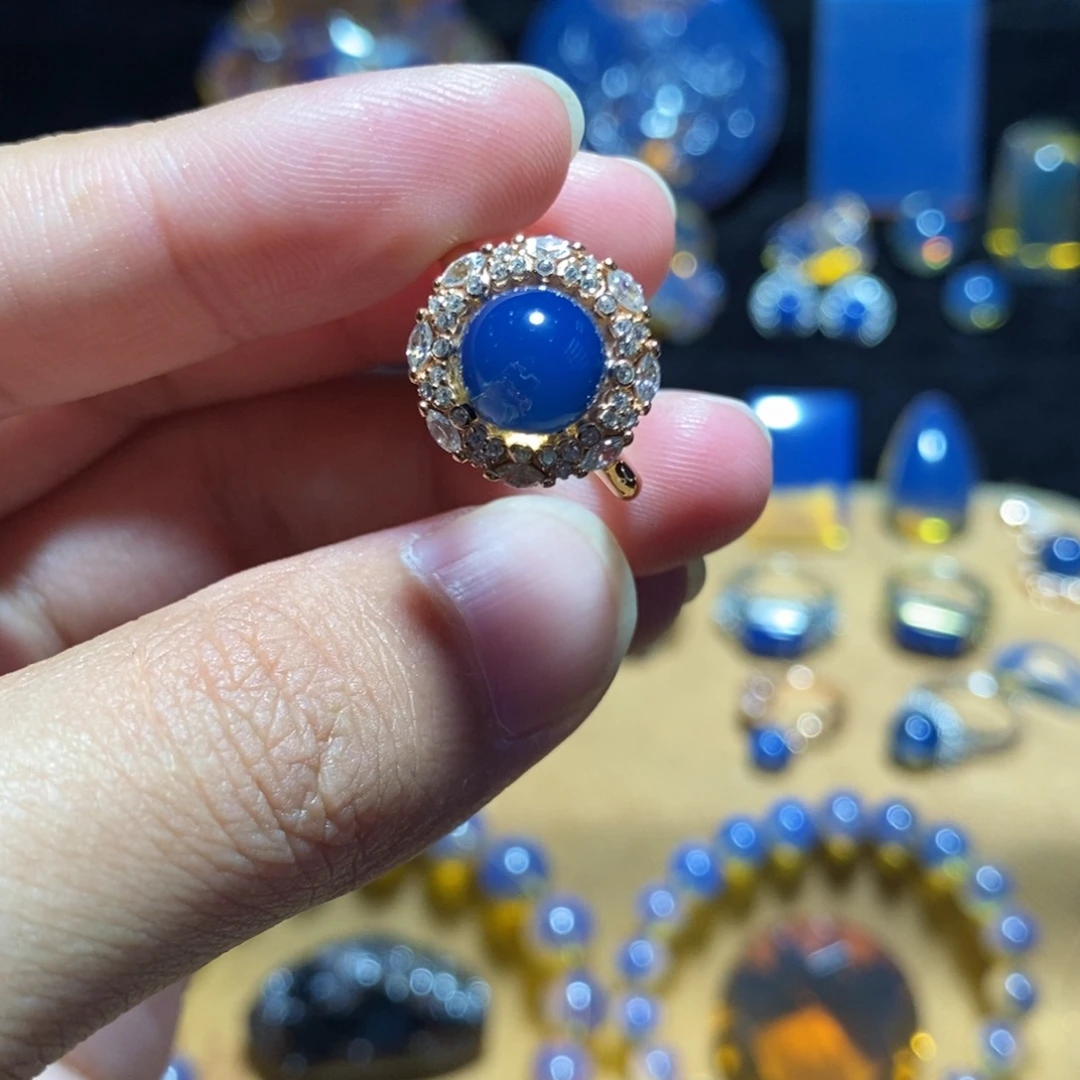 琥珀未镶嵌裸石多米尼加蓝珀