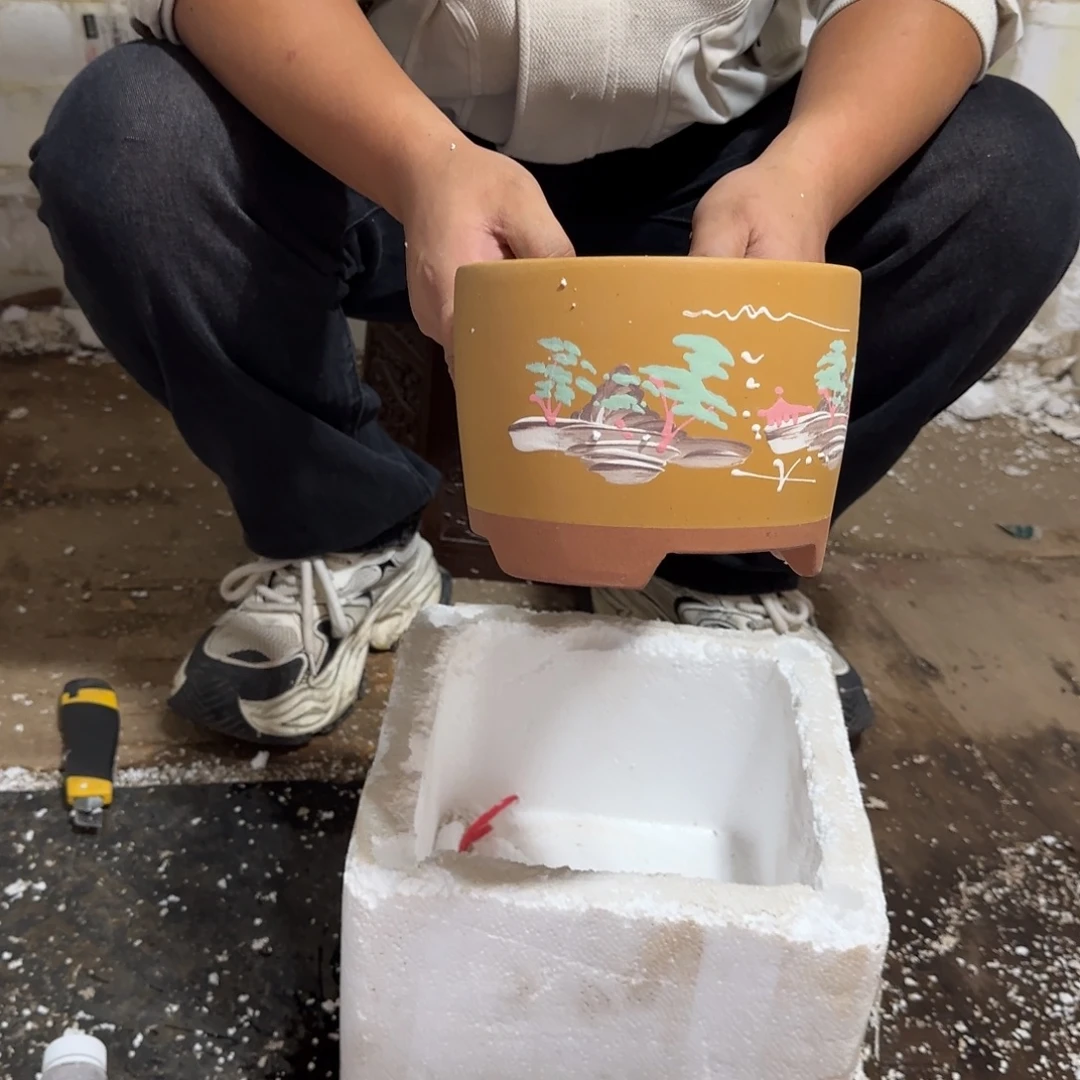 紫砂花盆瑕疵和瑕疵