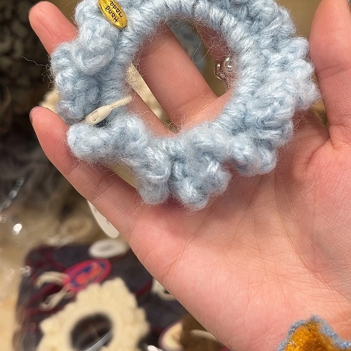 布艺铁合金蓝色毛线小肠