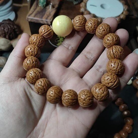 吊坠橄榄核嘎嘎嘎嘎嘎嘎更好
