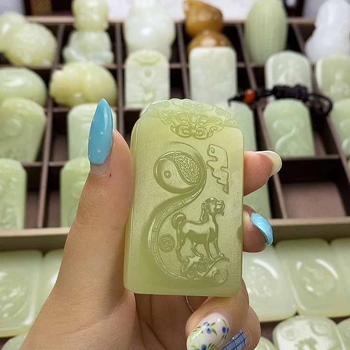 昆仑石双面守护狗