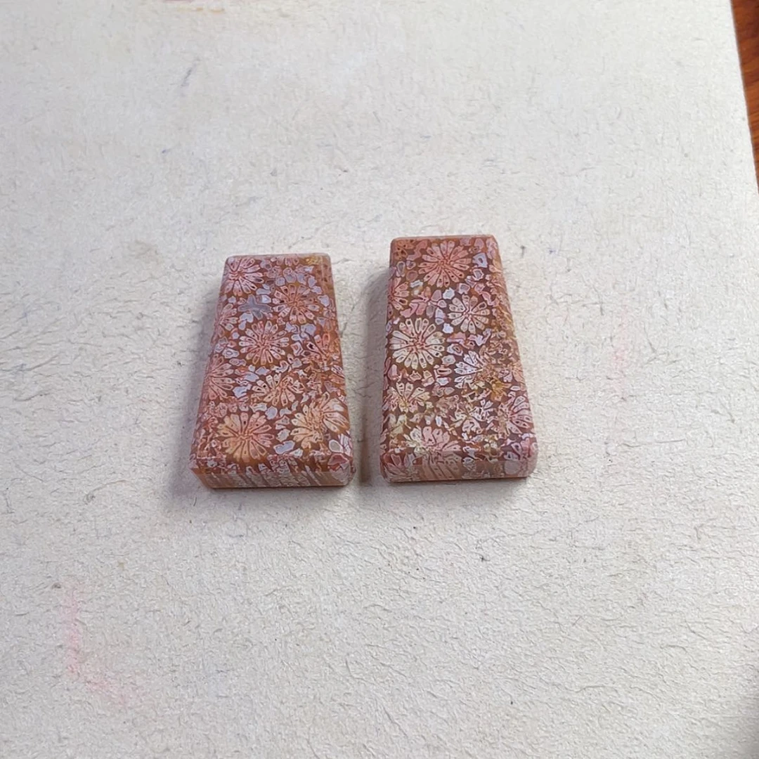 【闪购商品】硅化玉吊坠(赠链)未镶嵌多**进