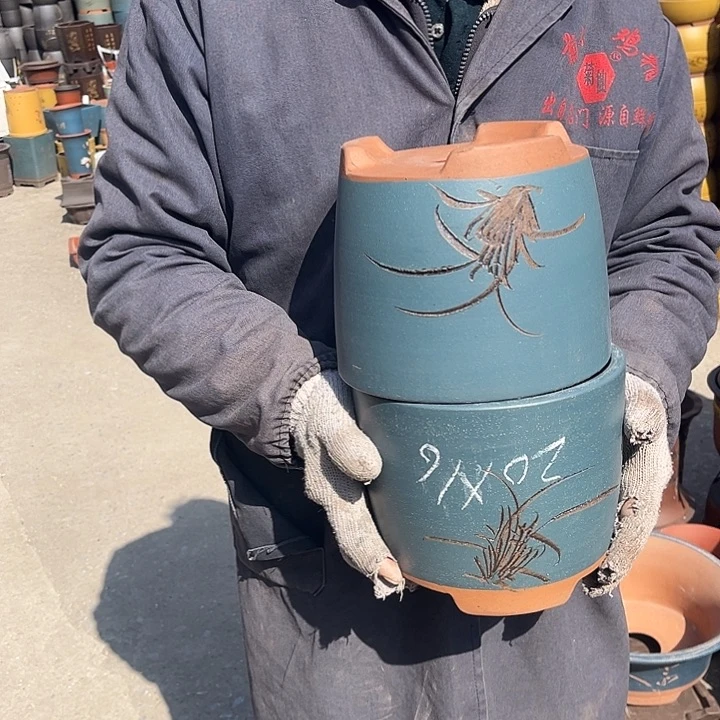 紫砂紫砂花盆和小