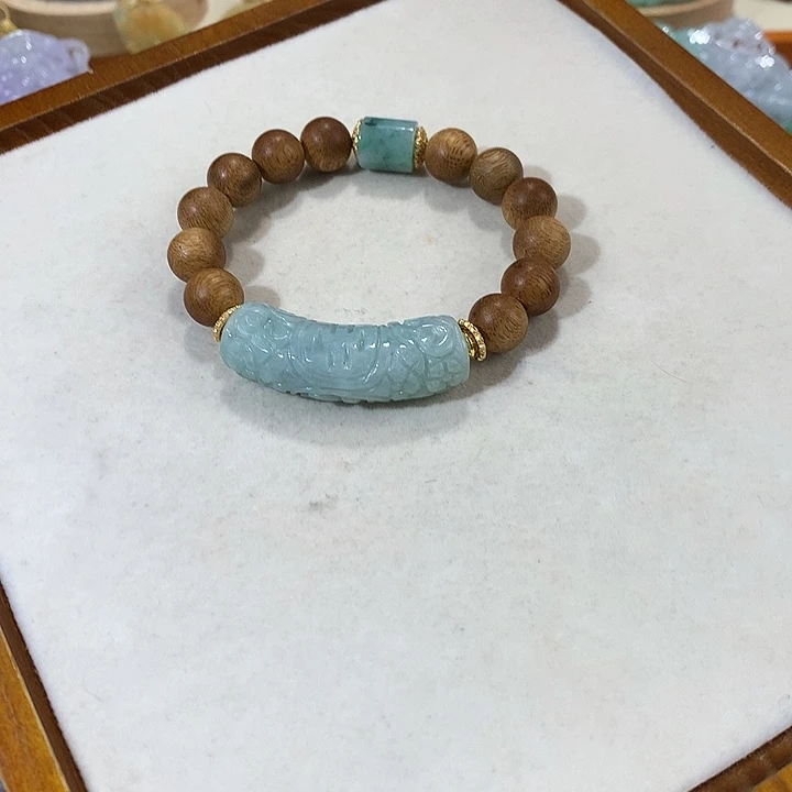 翡翠未镶嵌手链翡翠手牌