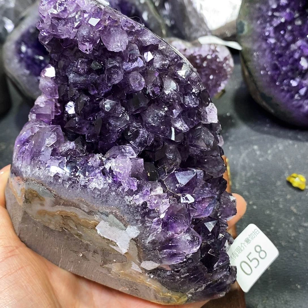 水晶大型摆件（非配饰）未镶嵌