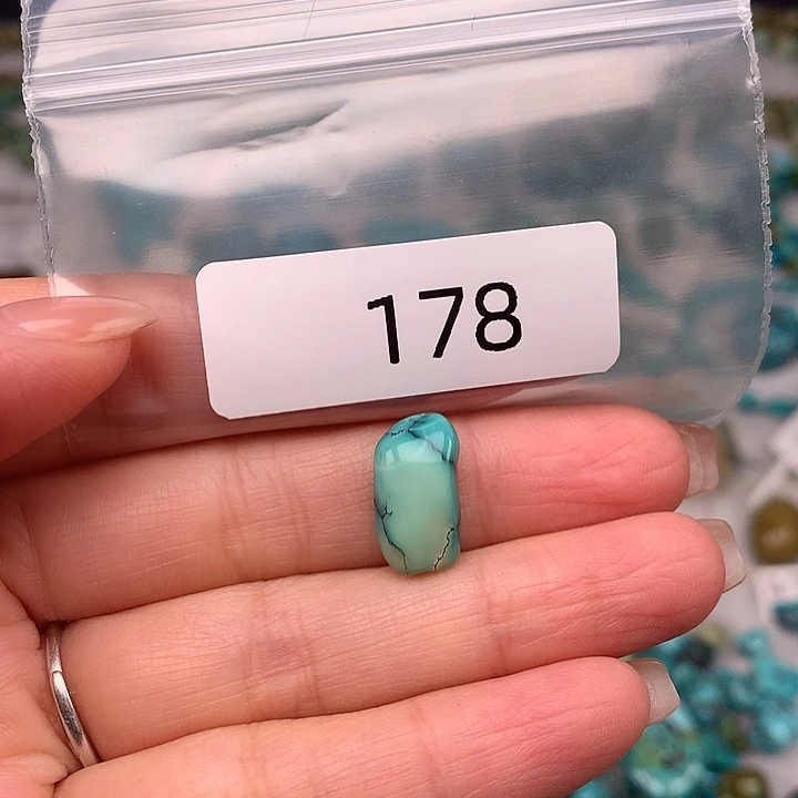 绿松石未镶嵌随行