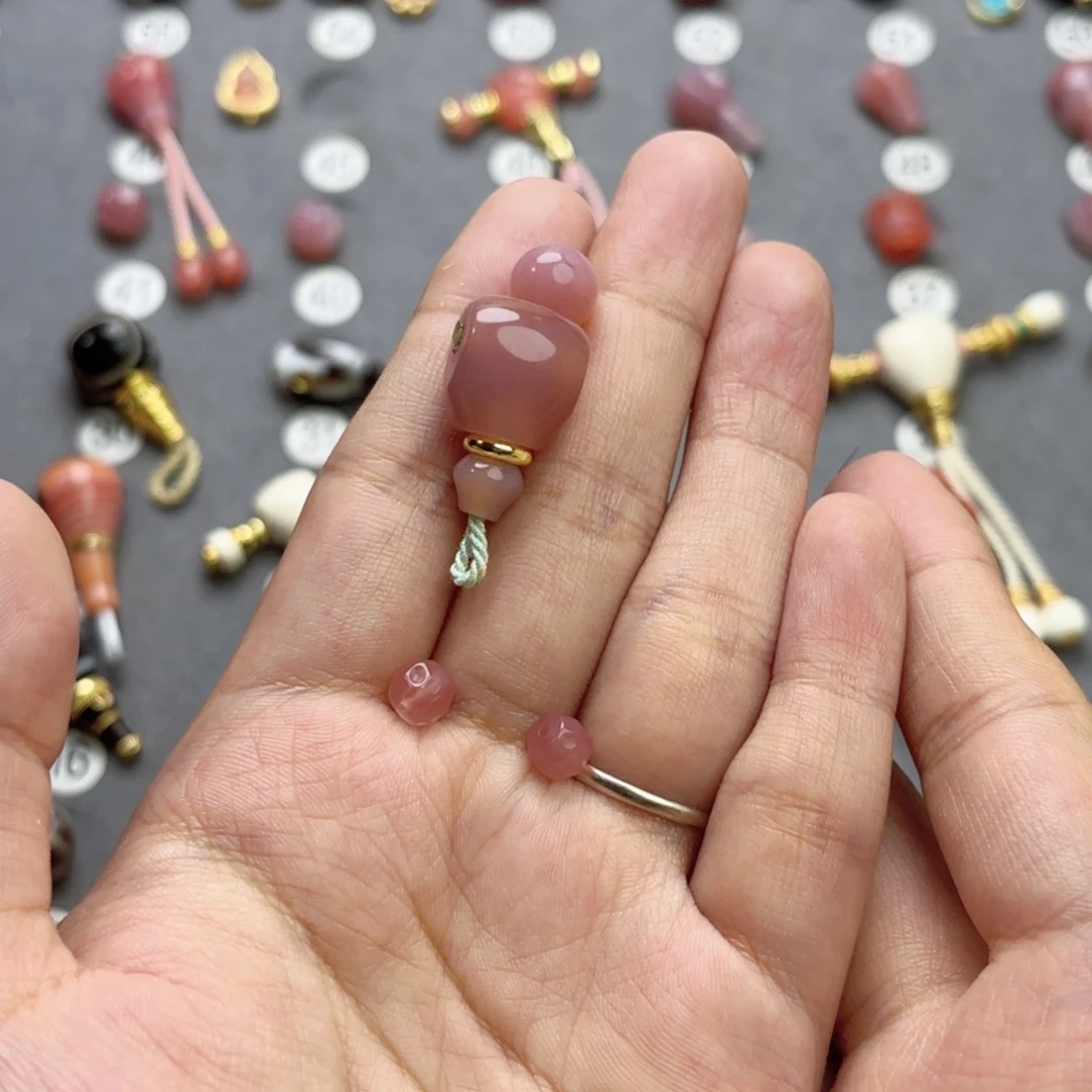 树***1玛瑙/玉髓未镶嵌文玩