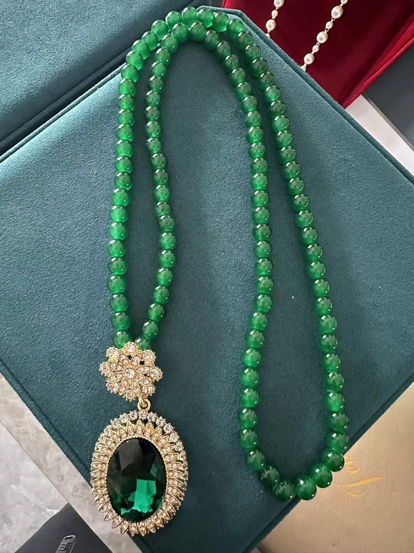 非金属仿水晶项链 椭圆绿太阳女神毛衣链吊坠轻奢长款饰品绿色