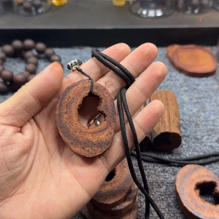 藤类01降真香虫漏牌子随行