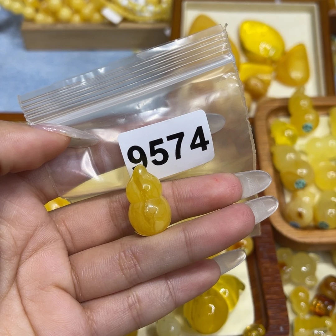 琥珀珠宝奇石未镶嵌璟*