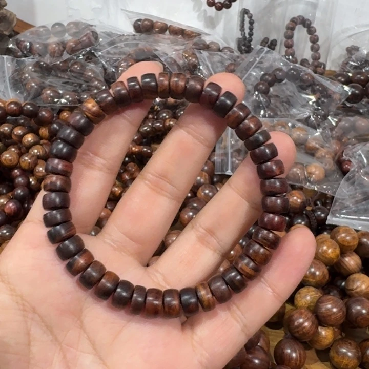 闲***非有机玻璃小件物品的销售