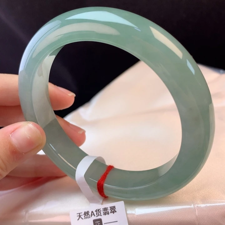 翡翠未镶嵌手镯59圈