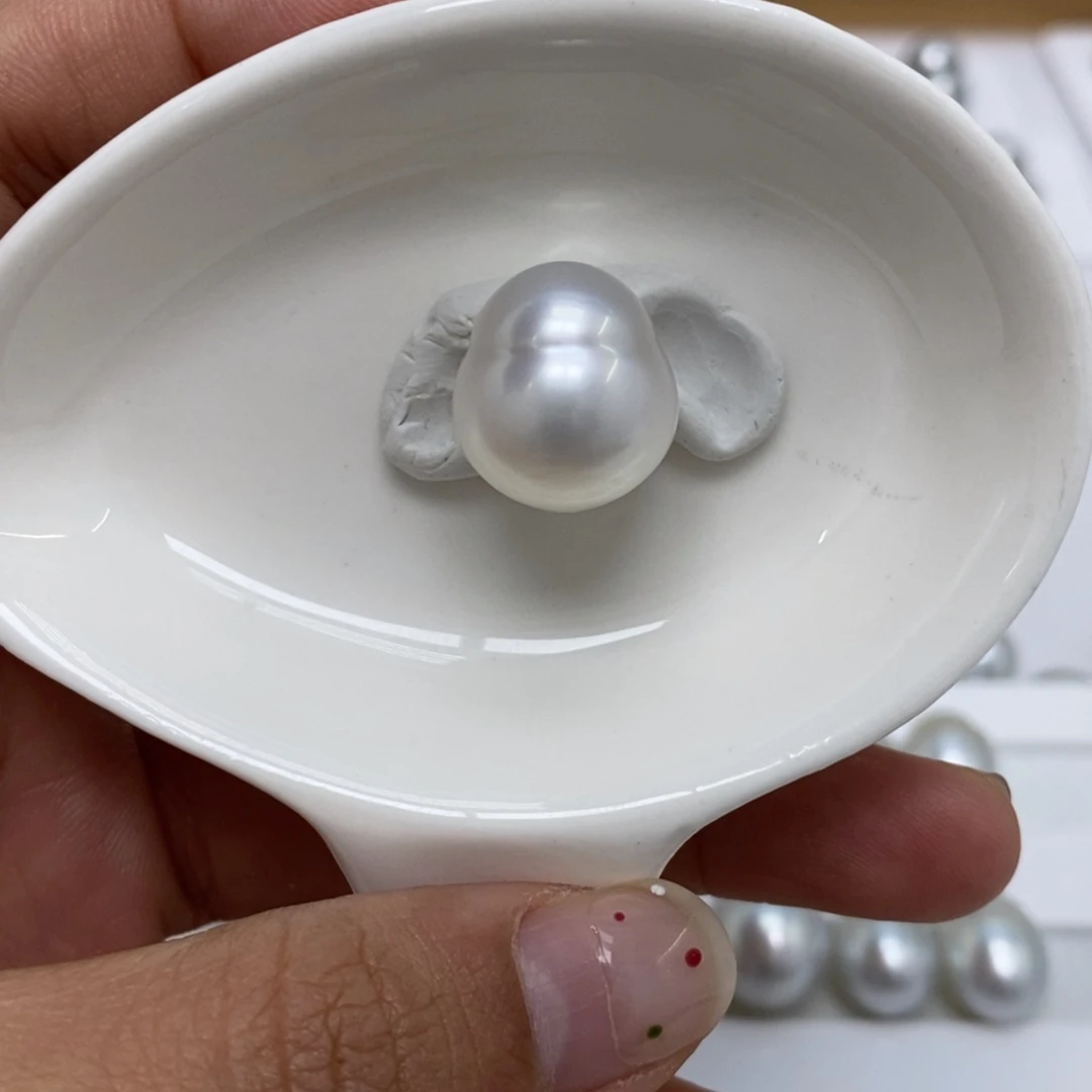 裸珠海水珍珠又****^