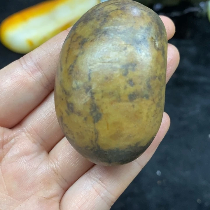 未镶嵌和田玉（糖玉）挂件