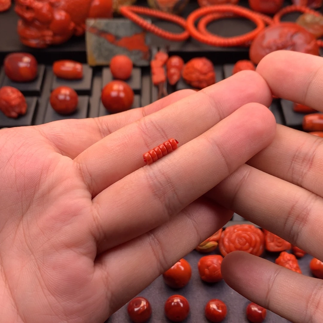 南红玛瑙未镶嵌川料原矿满色满肉精工直切隔片4mm