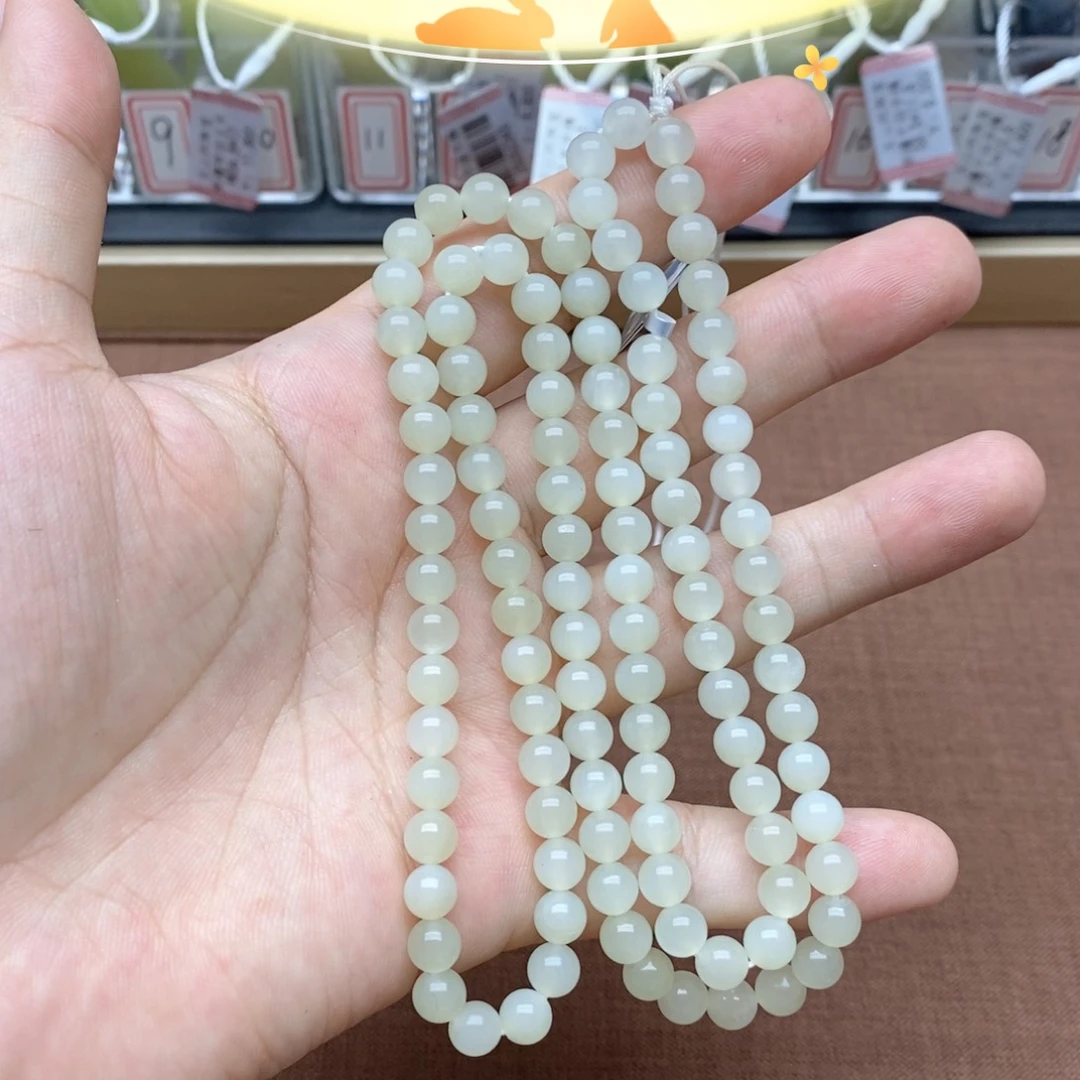 颈饰未镶嵌和田玉卡6