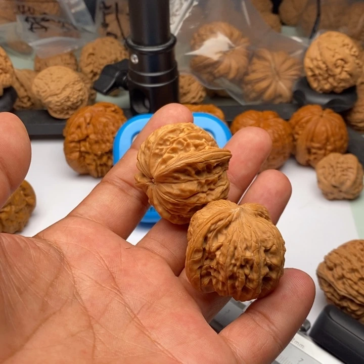 用***7文玩核桃吊坠11111111111111