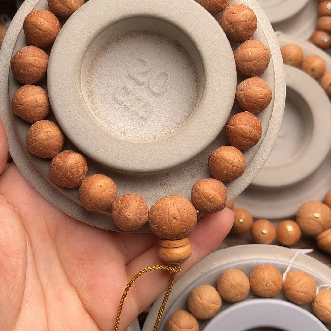 凤眼菩提手串清***刃13福利