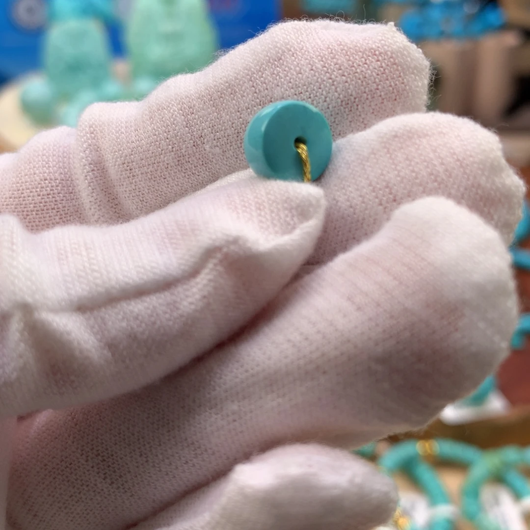 绿松石未镶嵌珠宝奇石高瓷蓝直切8.8*5mm