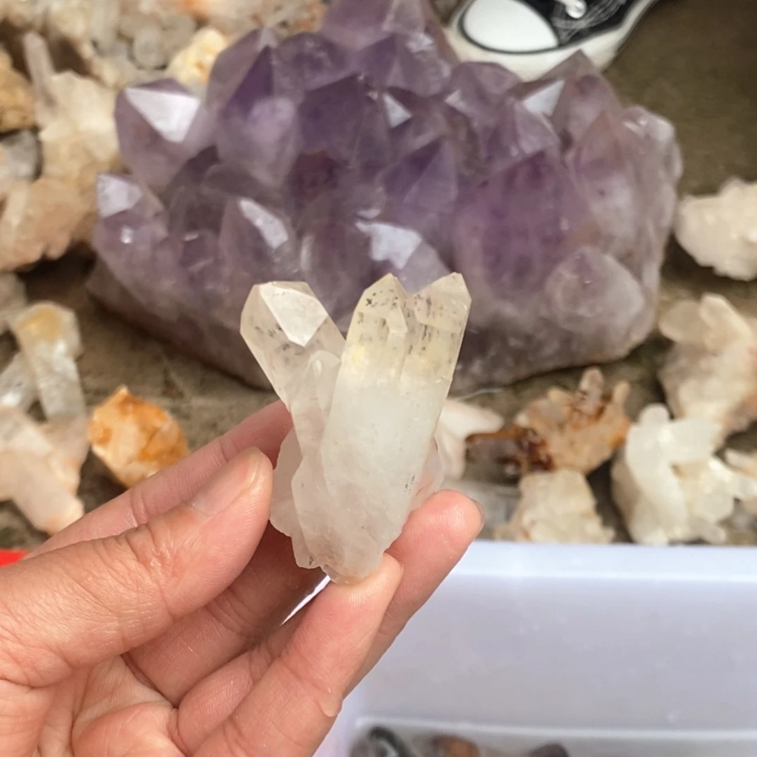 水晶原石摆件未镶嵌水晶