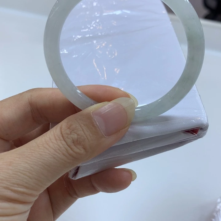 翡翠未镶嵌手镯翡翠手镯