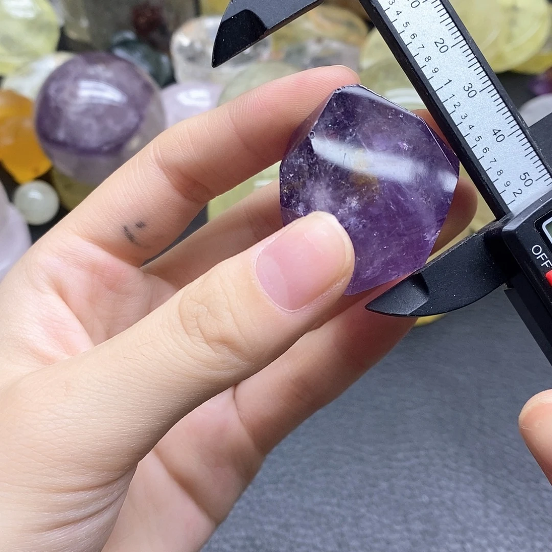 未镶嵌珠宝半成品水晶132水晶石
