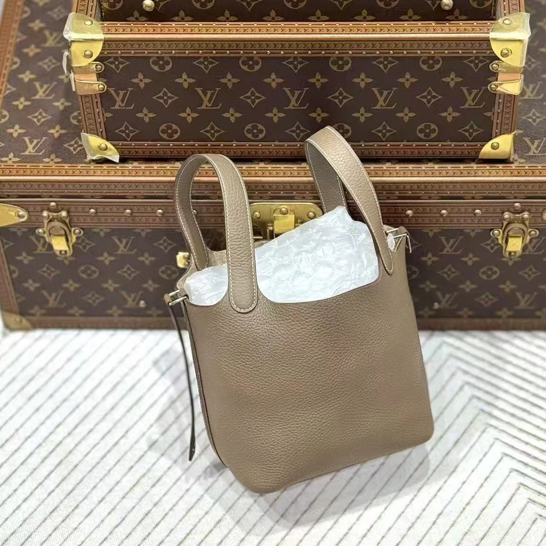 99新 Hermes/爱马仕 lina/爱马仕大象灰菜篮子18包