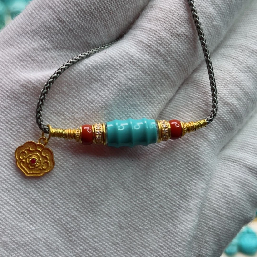 绿松石珠宝奇石18K金镶嵌