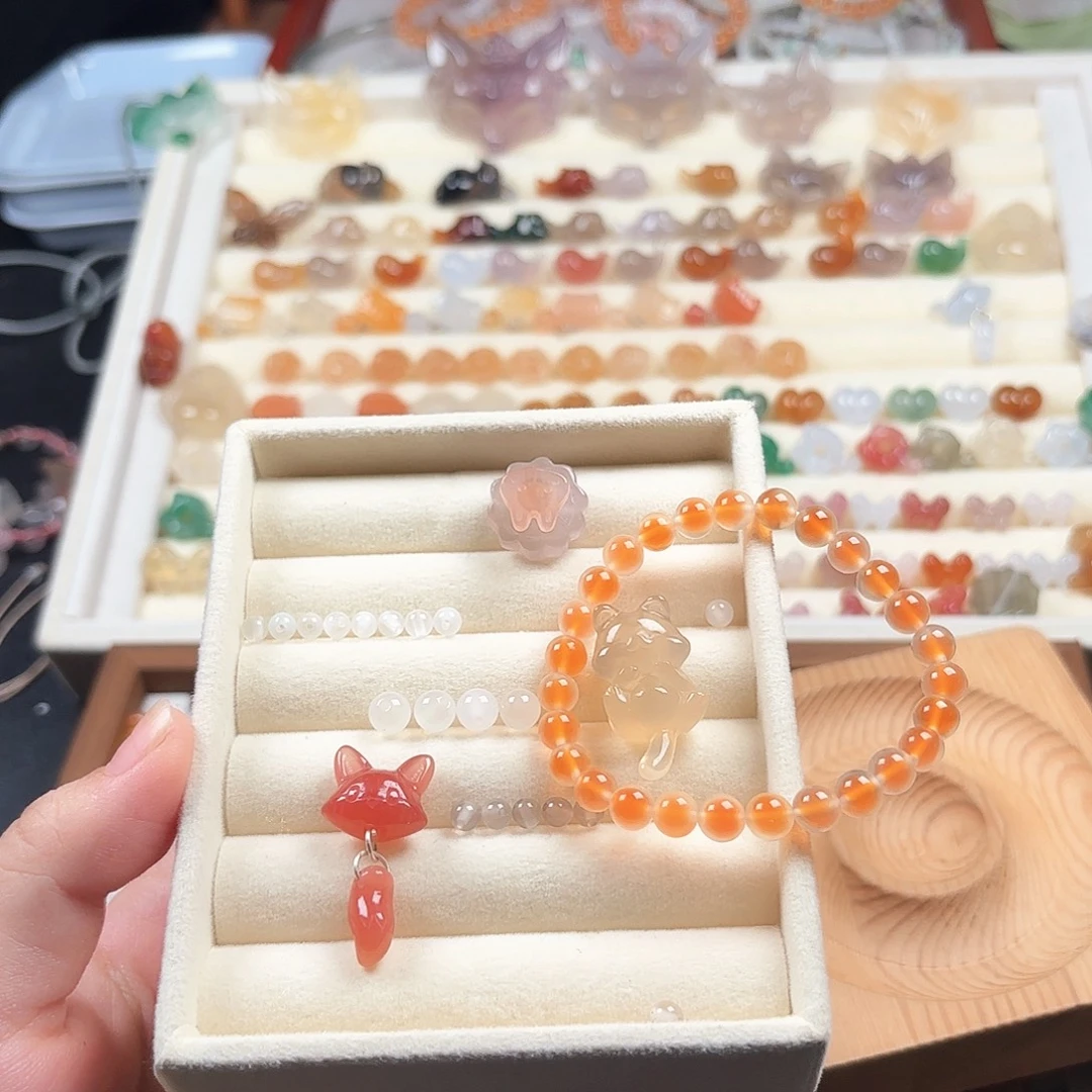 有***鱼玛瑙/玉髓未镶嵌颈饰
